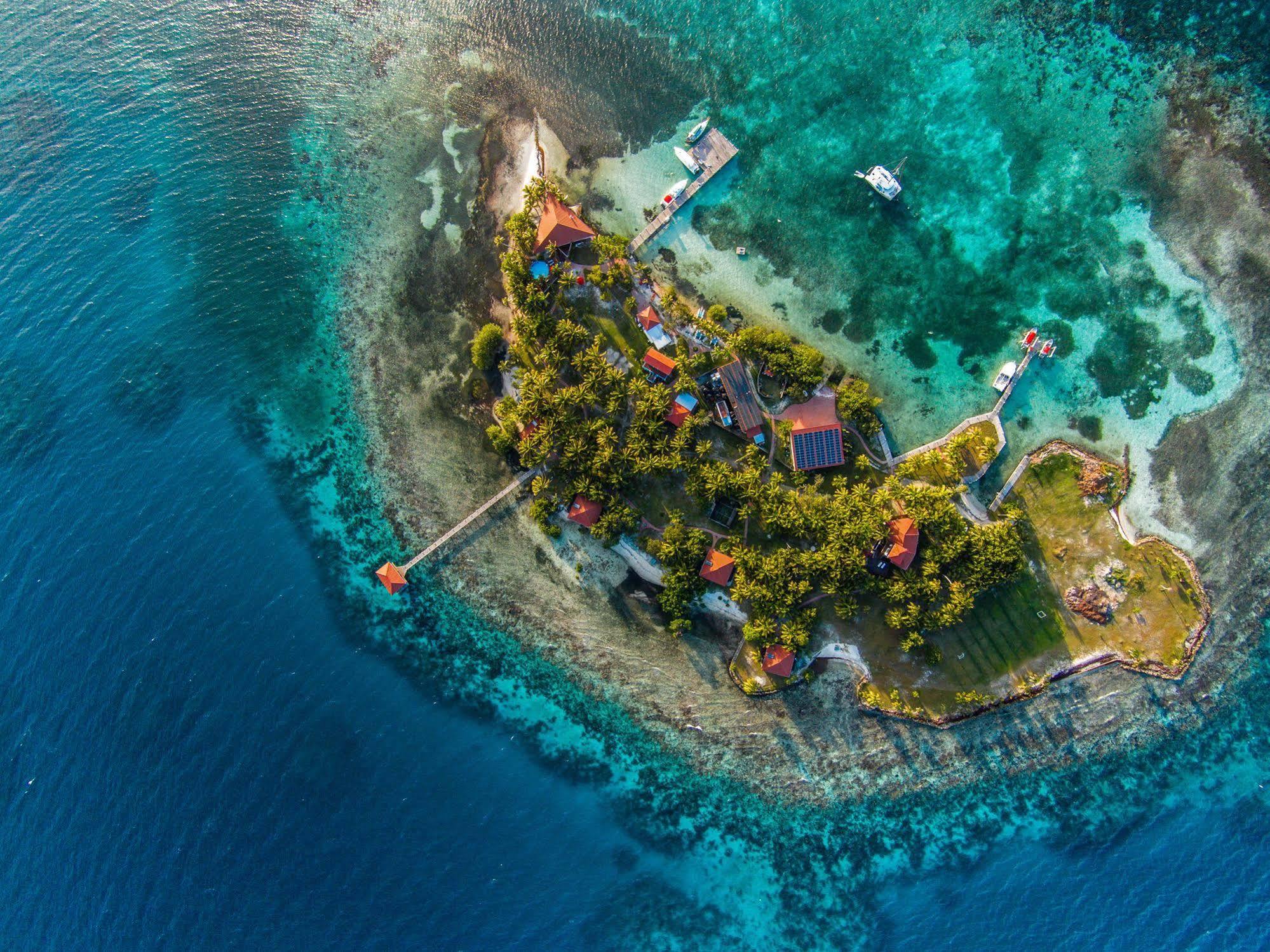 Hatchet Caye Island Resort (Adults Only) Placencia 외부 사진